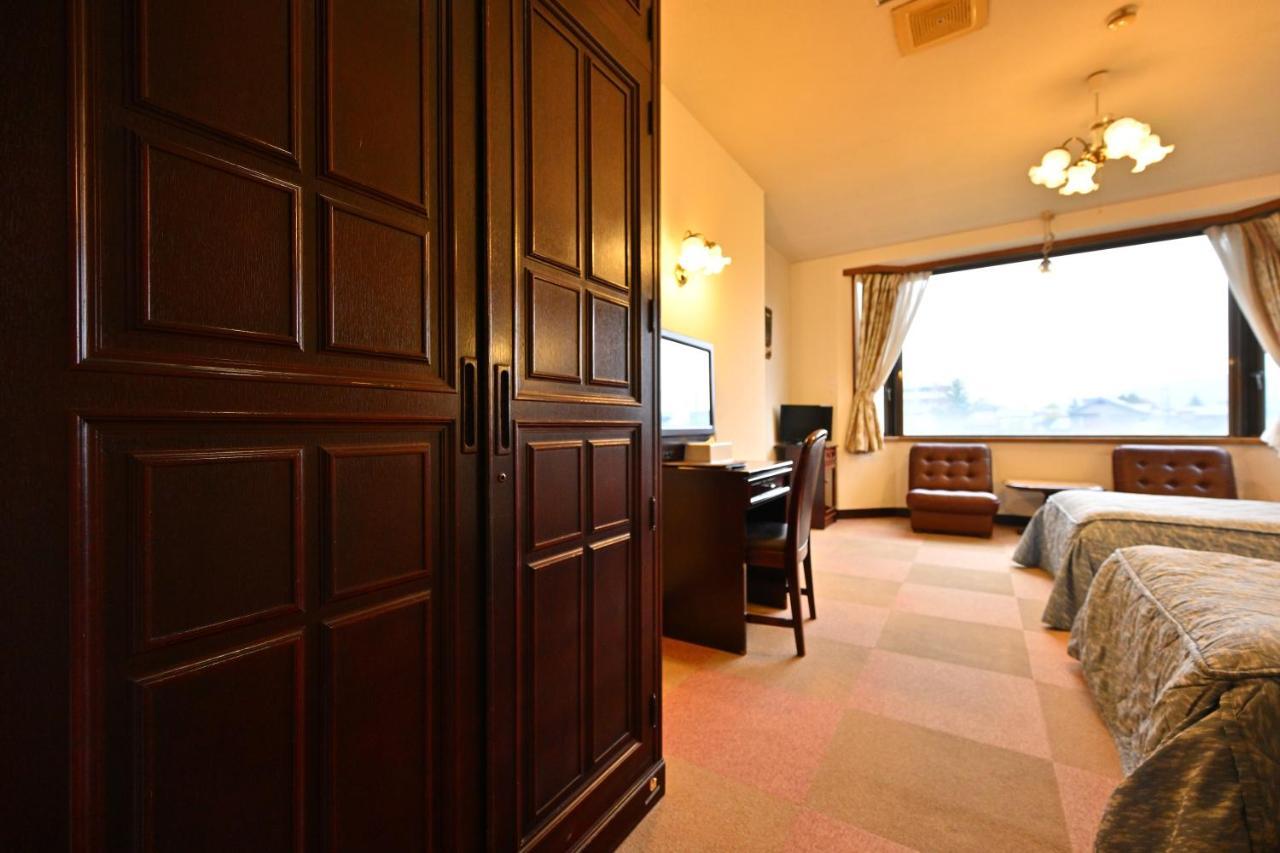 Hakuba Royal Hotel Zewnętrze zdjęcie